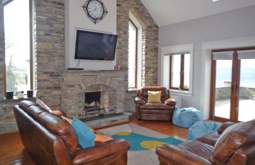 Gortnakilly Casa | Sea View Holiday Home Sheeps HeadBantry