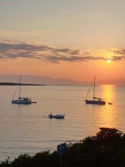 Archangelos Apartamento | Sea View Holiday House