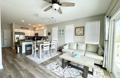 Myrtle Beach Casa | Sea View Home 6 bed 3bedroom-garage near boardwalk