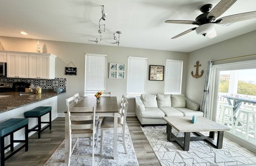 Myrtle Beach Casa | Sea View Home 6 bed 3bedroom-garage near boardwalk