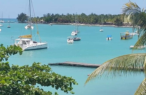 Pointe aux Canonniers Apartamento | Hotel con vista al mar con desayuno gratis para 2 personas.
