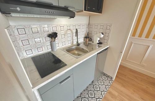 Villers-sur-Mer Apartamento | Sea view Studio, fully-equipped, TV & WiFi