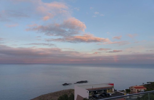 Cerbere Casa | VILLA CON VISTAS AL MAR y PISCINA CLIMATIZADA