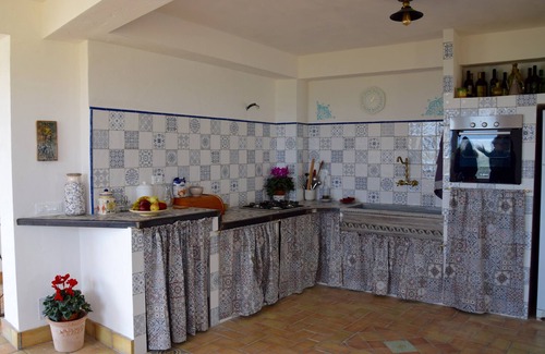 Sciacca Casa | Villa con vistas al mar inmerso en olivar.