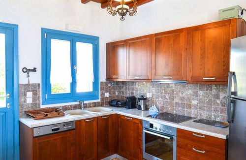 Kalafatis Villa | Sea View Villa Near Kalo Livadi