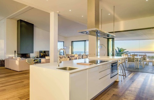 Camps Bay Villa | Casa di Sorrento - Cinco Habitaciones Villa, Capacidad 10