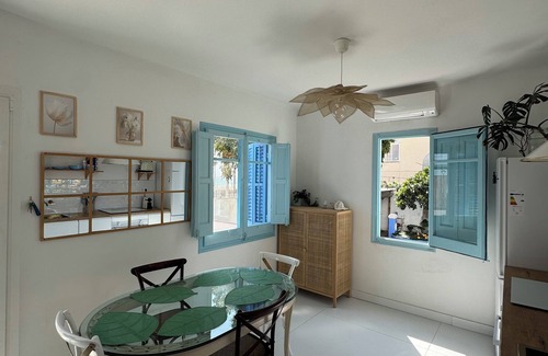 Canet de Mar Casa | Sea views and garden near Barcelona!