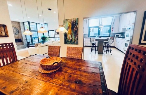 Marina Peninsula Condominio | Vista al mar en la península de Venecia!