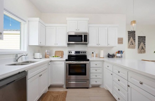 Port Isabel Casa | SEA-VISTA | 2BD Waterfront Kid & Pet Friendly Home