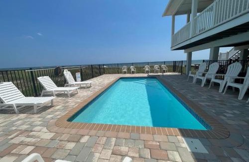 St. George Island Casa | Sea Watch-Beachfront-Private Pool-Pet Friendly