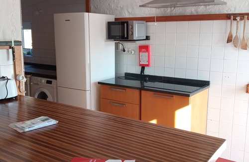 Calheta de Nesquim Casa | Sea wolf House
