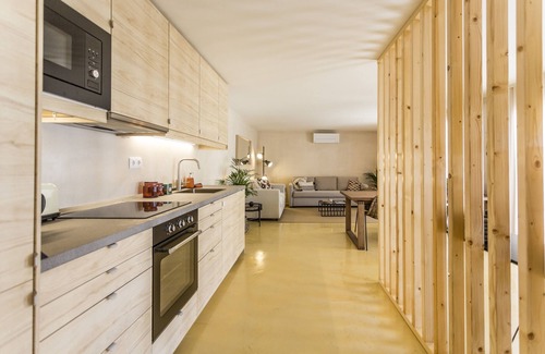 Charneca Villa | SEA´YA Family Surf Houses - Playa y paraíso montañoso
