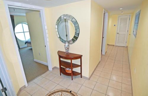 Crescent Beach Apartamento | SEA1403 Seaside Resort 3BR/3B Condo, Lazy River, Multiple Pools