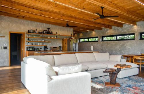Placencia Villa | Seabird - Villa 6