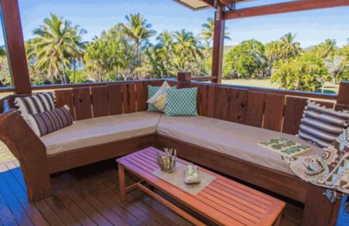 Agnes Water Casa | Seabreeze - 5 BR w Pool Table - Beachfront