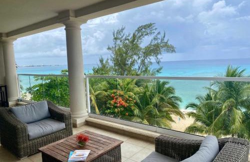 Seven Mile Beach Apartamento | Seabreeze 8 - Luxury 4-Bedroom on Seven Mile Beach