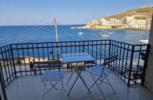 Marsalforn Apartamento | SeaBreeze Casablanca Flat