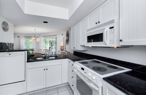 Spinnaker Beachhouses Villa | Seabrook Exclusives: 783 Spinnaker Beach Villa