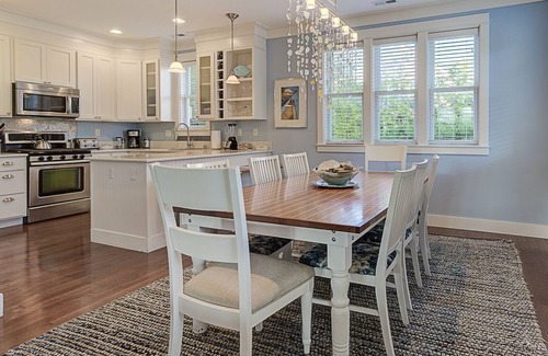 Seabrook Casa | Seabrook's Boat House, a spacious home steps away from the indoor pool!
