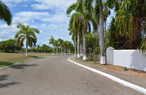 St.Bran's Burg Apartamento | Seacastles by the beach/pool