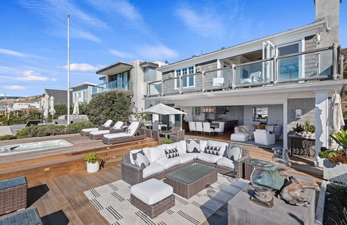 Ventura Casa | Seacliff Beach Retreat - Amazing Beachfront for Family of 6