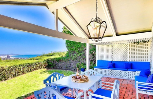 La Jolla Mesa Casa | Seaclusion: 3BB-2BA Alquiler de vacaciones con vista al mar ubicado sobre el Pacífico en una tranquila calle sin salida