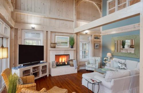 Edisto Island Casa | Seaclusion by AvantStay Walk to the Beach