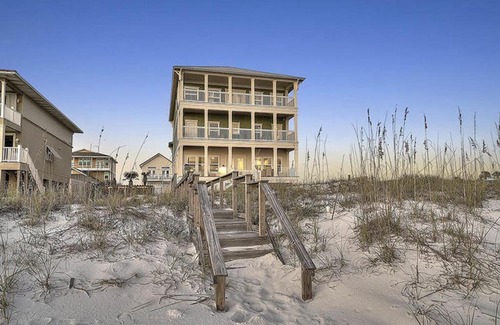 Tang-O-Mar Casa | Seaclusion by Five Star Properties