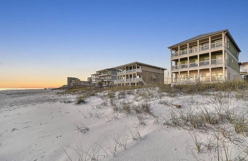 Tang-O-Mar Casa | Seaclusion by Five Star Properties