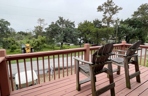 Ocracoke Casa | SeaClusion I and SeaClusion II: Centrally located, perfect for biking or walking