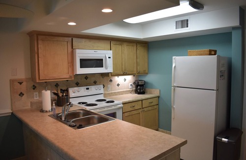 Gulf Shores Condominio | Seacrest 504 ~ Gulf Front-Vacation en noviembre, el mejor momento en la playa