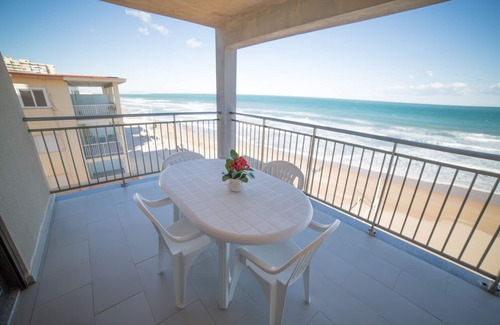 Plaza De La Costera Apartamento | APARTAMENTO FRENTE AL MAR