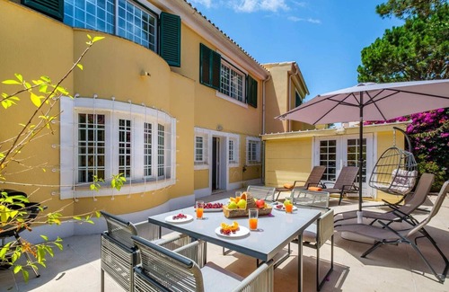 Cascais Villa | Impresionante villa frente al mar, capacidad para 8 personas con piscina, cancha de tenis - en Cascais