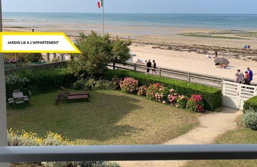 Saint-Regnobert-de-la-Cote-de-Nacre Apartamento | Seafront duplex, renovated 2018, private park