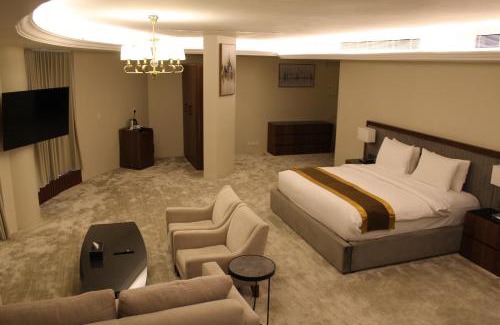 Ash Shati Hotel | Seafront Hotel Al Shatea