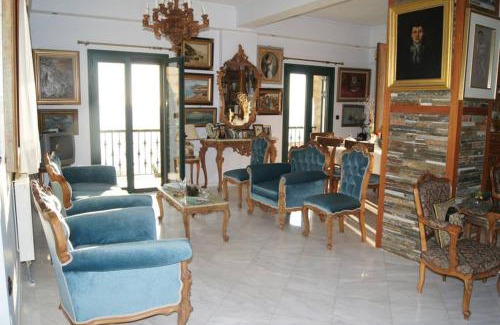 Kardamyli Casa | Seafront Maisonette in Kardamyli