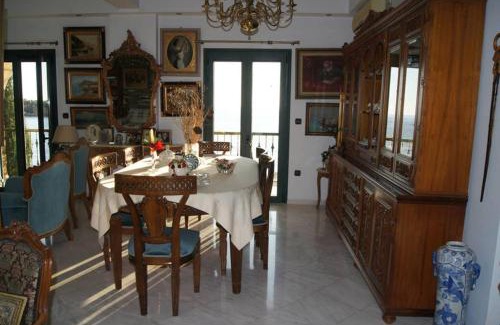 Kardamyli Casa | Seafront Maisonette in Kardamyli