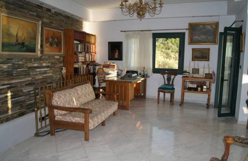 Kardamyli Casa | Seafront Maisonette in Kardamyli