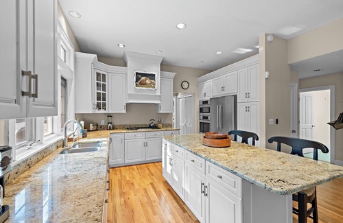 Michigan City Casa | Seagrass Hideaway - Sleeps 16, pool, hot tub