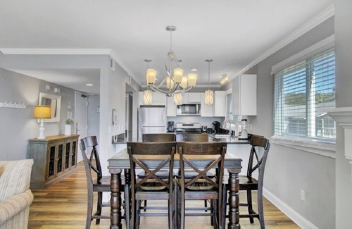 Isle of Palms Condominio | Villa frente al mar íntima - 1HAB con servicios de dunas salvajes!