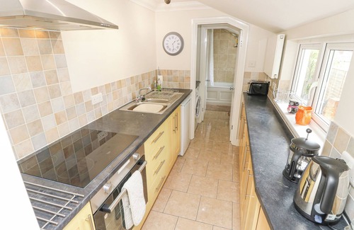 Cowes Cabaña | SEAGULL’S PERCH, family friendly, country holiday cottage in Cowes