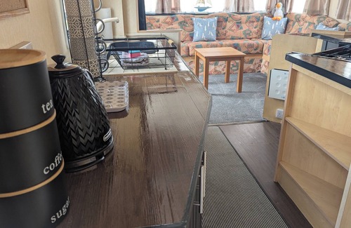 Anderby Creek Cabina | Seagulls Rest - Dog Friendly - Close to the Beach