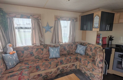 Anderby Creek Cabina | Seagulls Rest - Dog Friendly - Close to the Beach