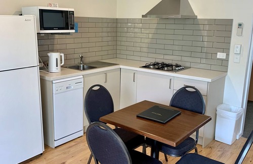 Cowes Hotel | Seahorse Motel