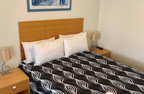 Cowes Hotel | Seahorse Motel