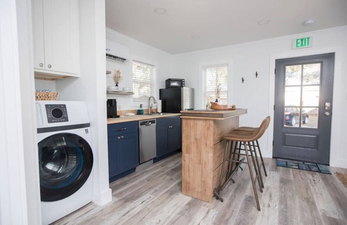 Biloxi Casa | Seahorse Studio - A Downtown Retreat