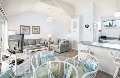 Ocean Sands Casa | Sealoft Village Retreat – Pool & Beach Access