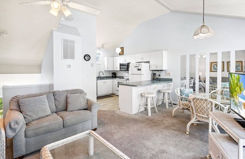 Ocean Sands Casa | Sealoft Village Retreat – Pool & Beach Access