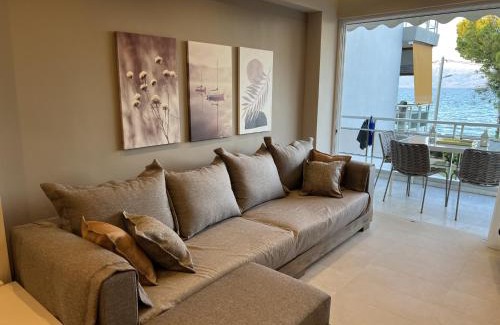 Oropos Apartamento | SeaNfinity Spotless, 1BR Apt with Beach View