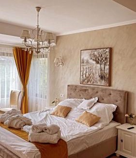 Baciu Casa | Seara pe deal